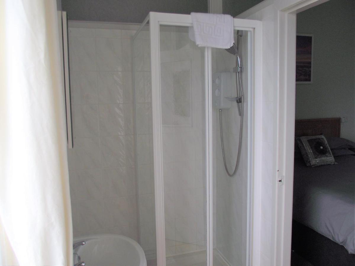 Seahawk Holiday Apartments Клівліс Екстер'єр фото
